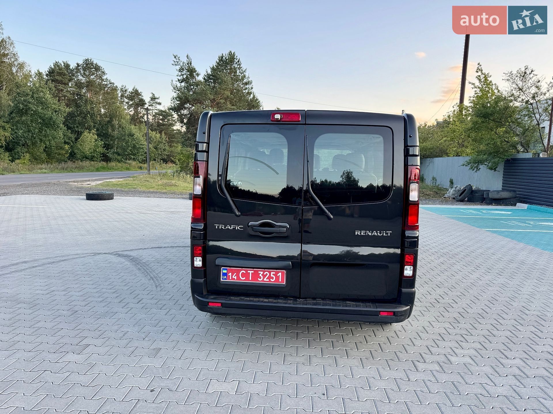 Renault Trafic 2017 VIN VF1JL000158714674 фото оголошення 12 з 47