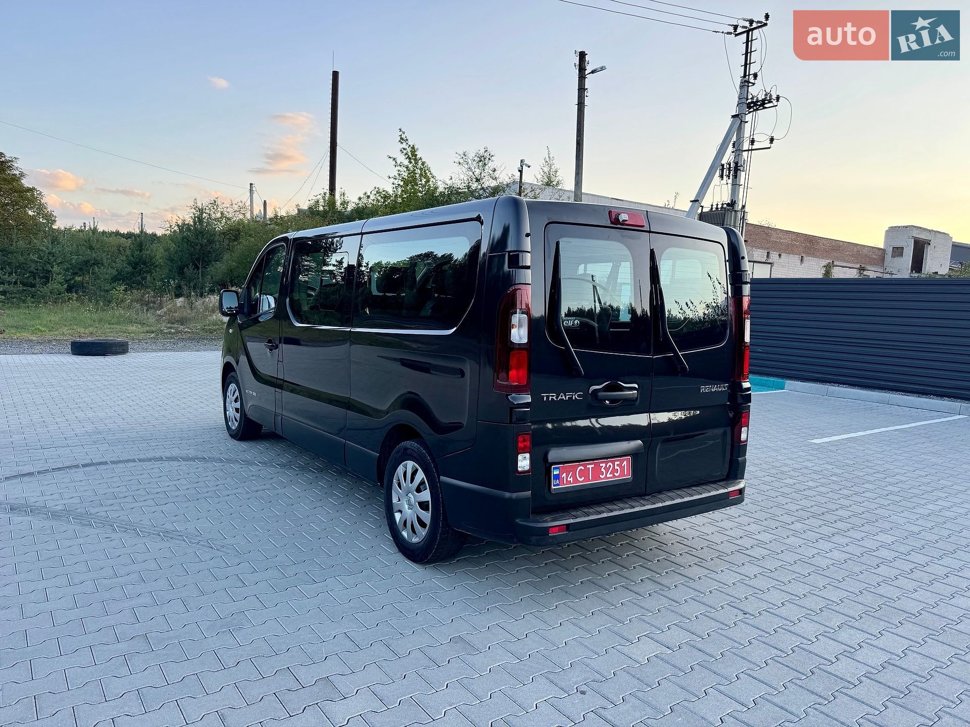 Renault Trafic 2017 VIN VF1JL000158714674 фото оголошення 13 з 47