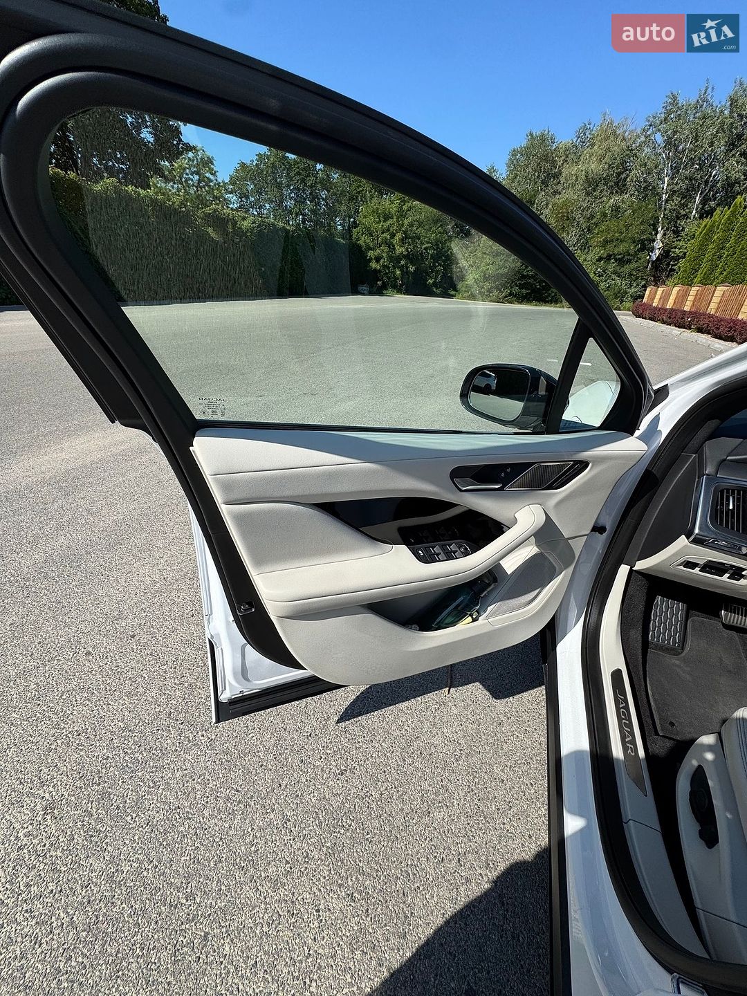 Jaguar I-Pace 2023 VIN SADHA2B11R1631546 фото оголошення 20 з 36