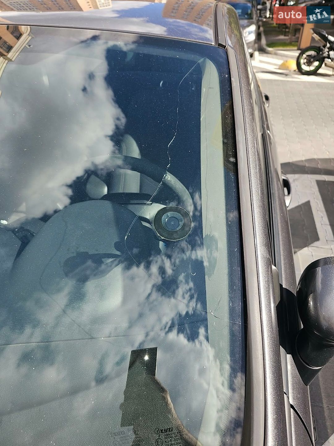 Ford Fiesta 2019 VIN 3FADP4BJXKM139651 фото оголошення 9 з 13
