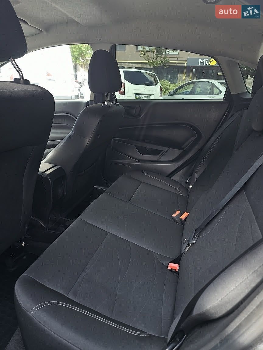 Ford Fiesta 2019 VIN 3FADP4BJXKM139651 фото оголошення 13 з 13