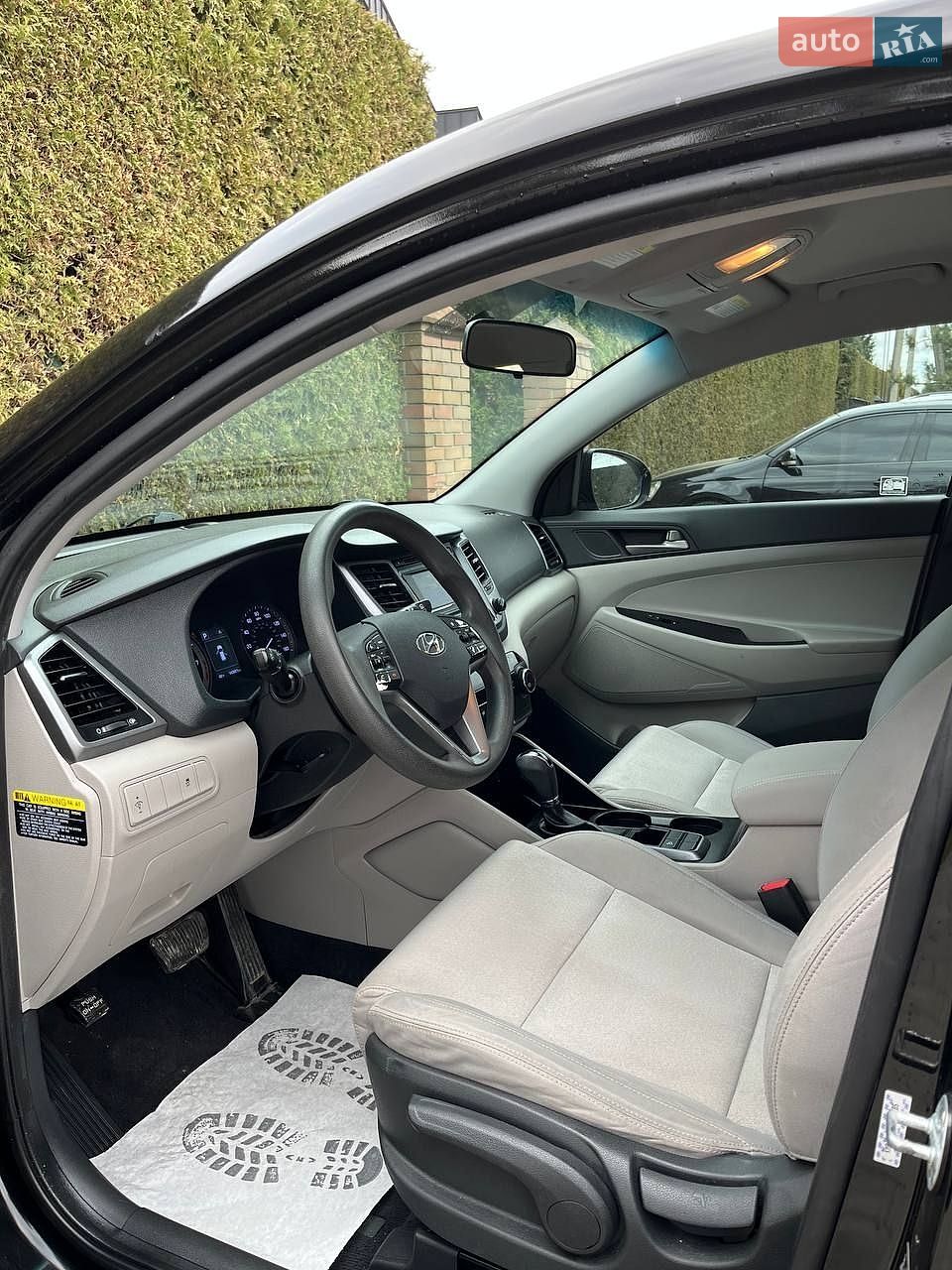 Hyundai Tucson 2018 VIN KM8J23A45JU810585 фото оголошення 12 з 15