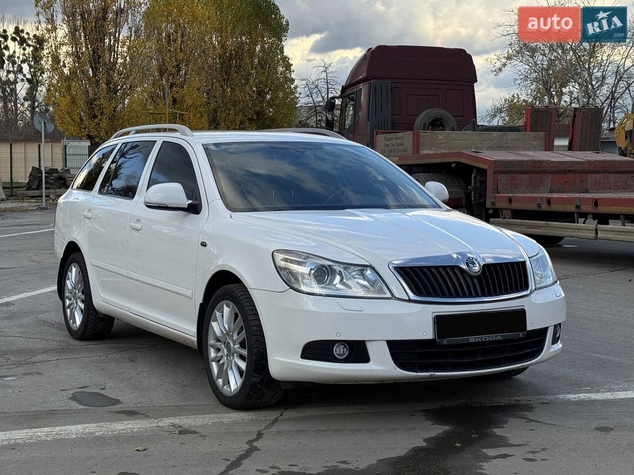 Skoda Octavia 2012 VIN TMBFE61Z9C2161015 фото оголошення 4 з 18