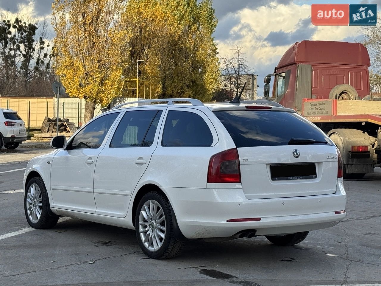 Skoda Octavia 2012 VIN TMBFE61Z9C2161015 фото оголошення 5 з 18