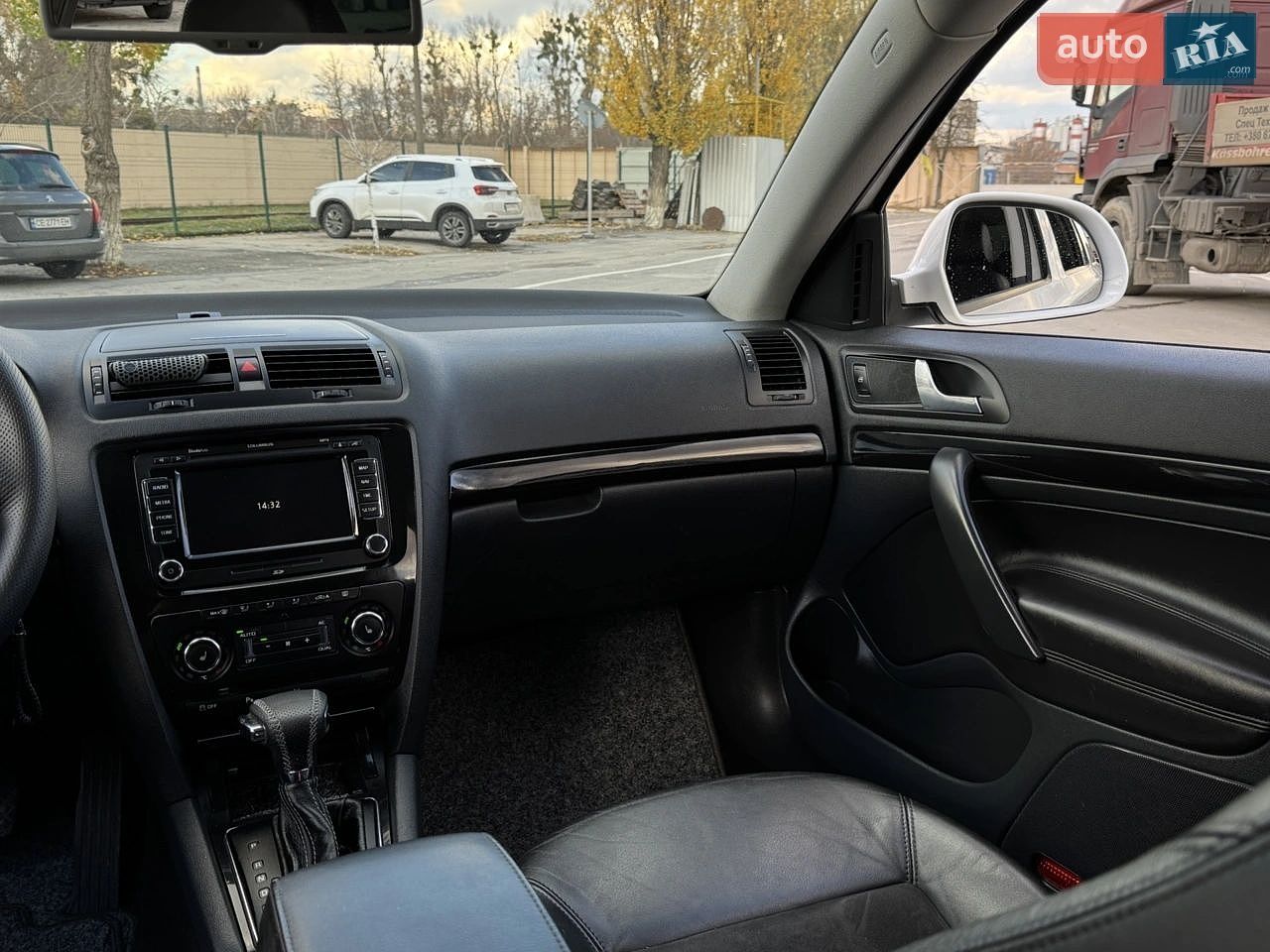Skoda Octavia 2012 VIN TMBFE61Z9C2161015 фото оголошення 17 з 18