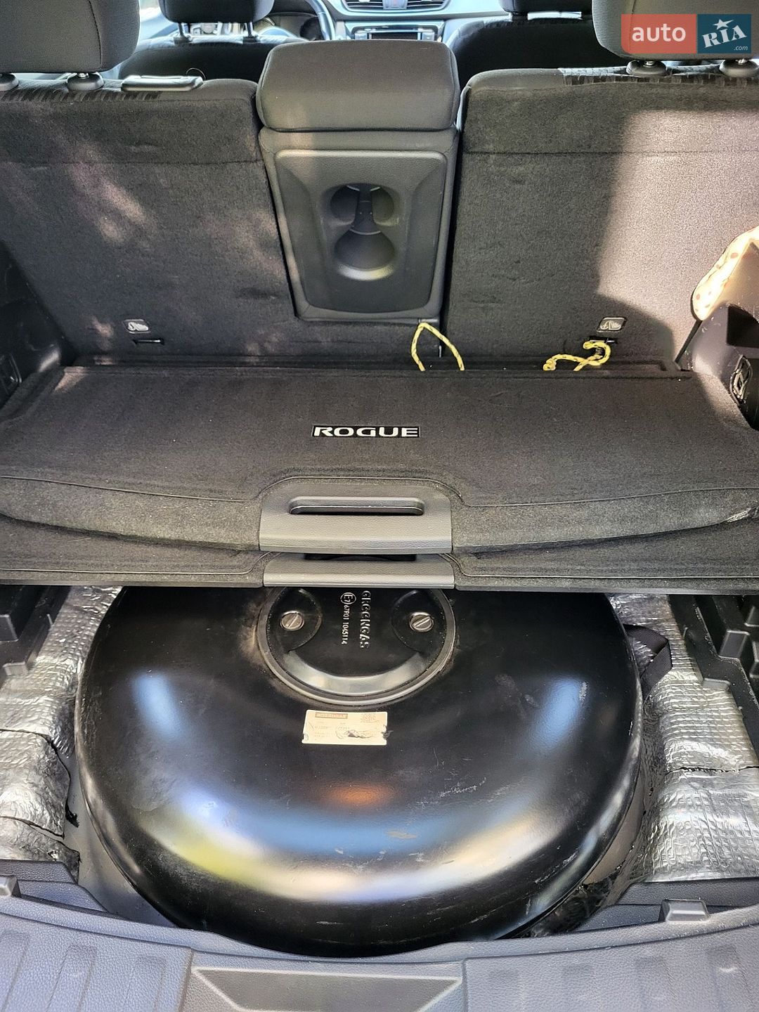 Nissan Rogue 2018 VIN KNMAT2MV6KP504978 фото оголошення 12 з 18