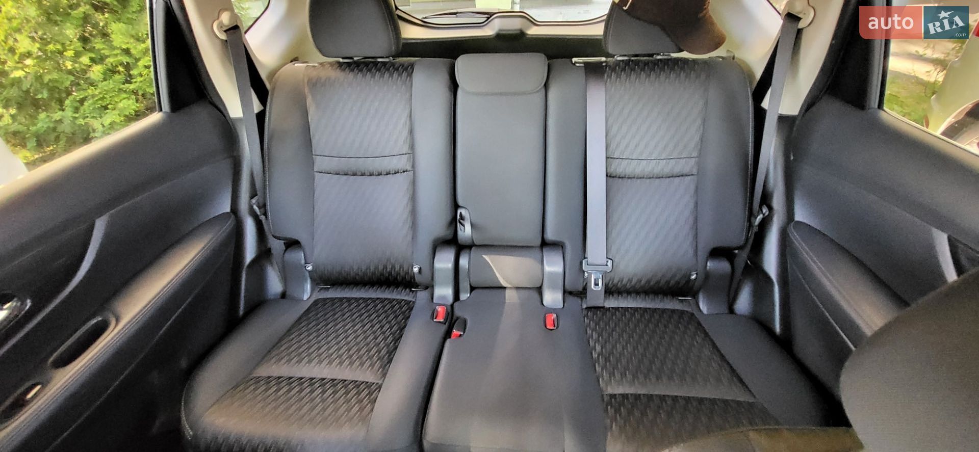 Nissan Rogue 2018 VIN KNMAT2MV6KP504978 фото оголошення 17 з 18
