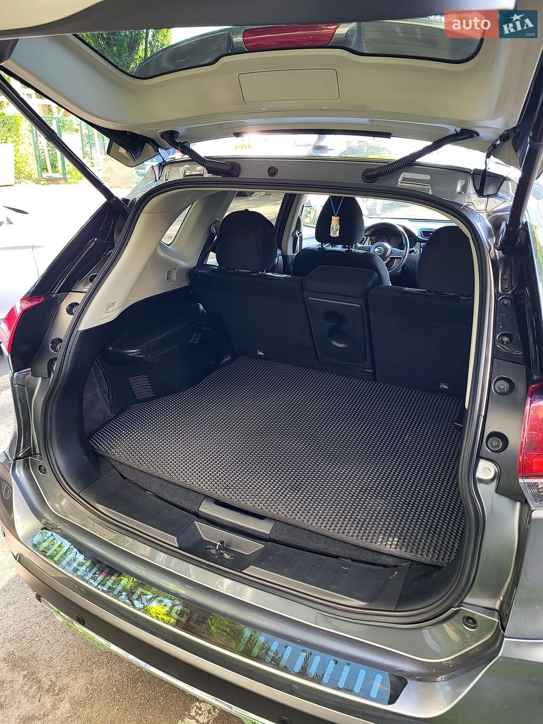 Nissan Rogue 2018 VIN KNMAT2MV6KP504978 фото оголошення 18 з 18