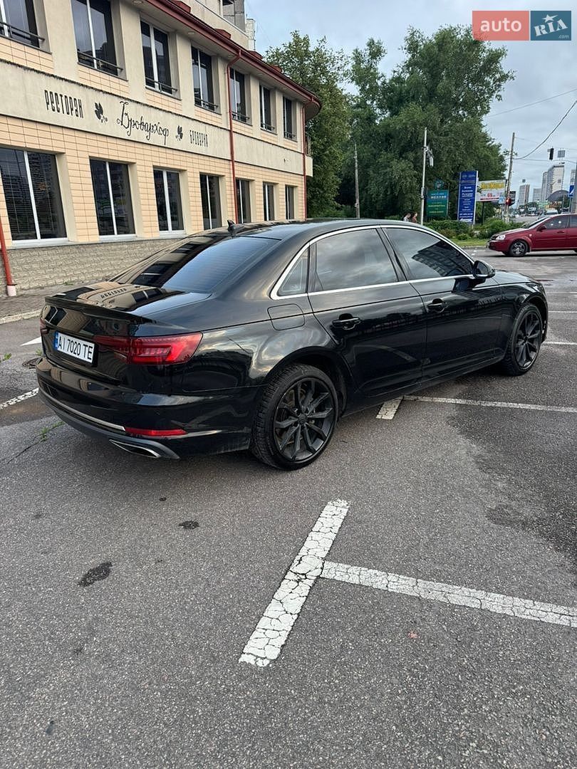 Audi A4 2019 VIN WAUGMAF41KA060575 фото оголошення 4 з 11