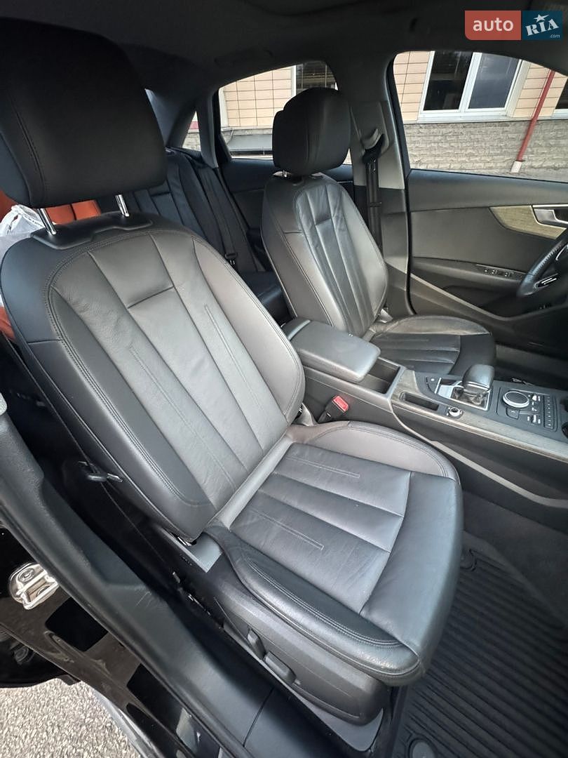 Audi A4 2019 VIN WAUGMAF41KA060575 фото оголошення 11 з 11