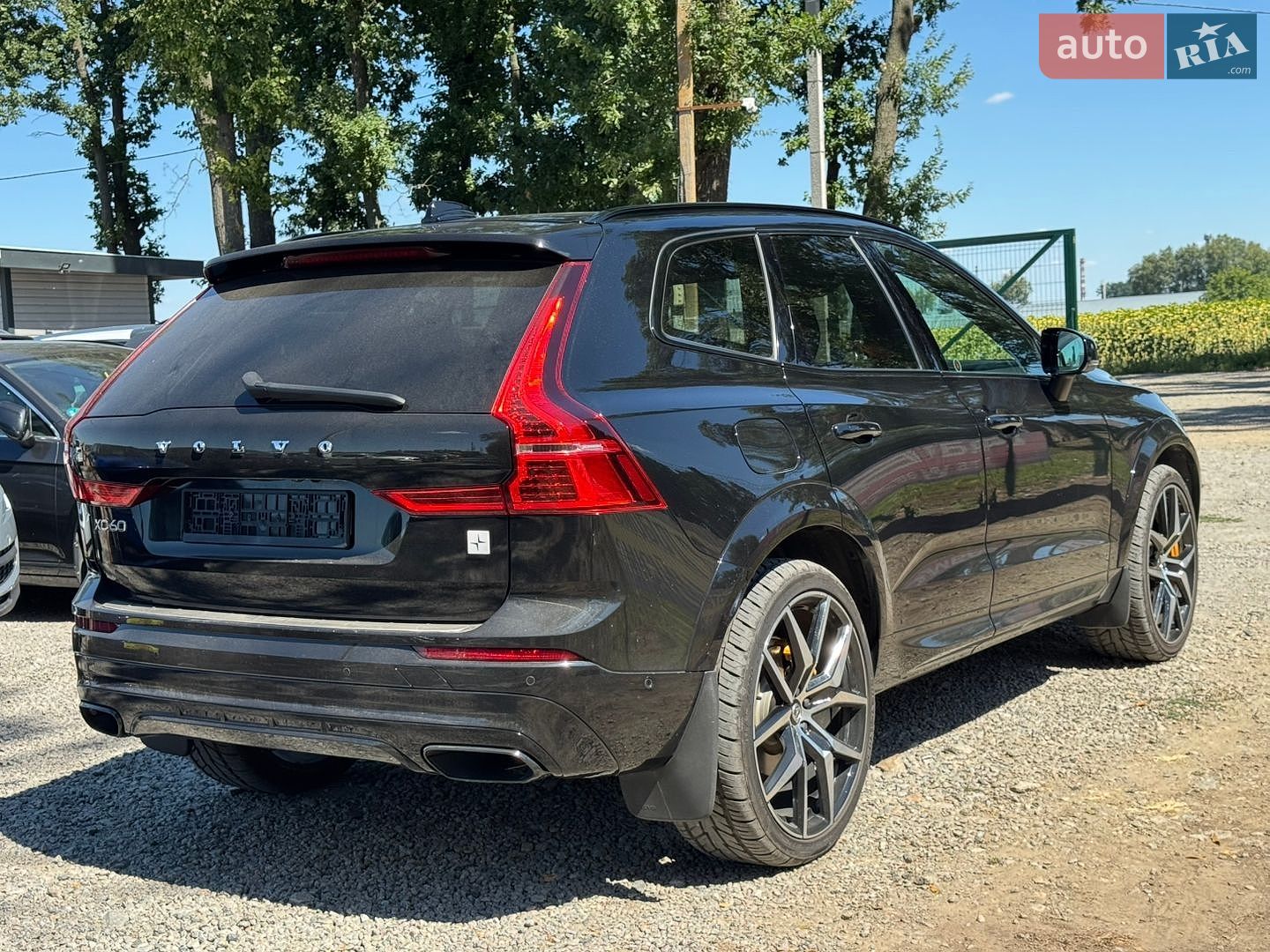 Volvo XC60 2019 VIN LYVBK0DP0LB520006 фото оголошення 10 з 68