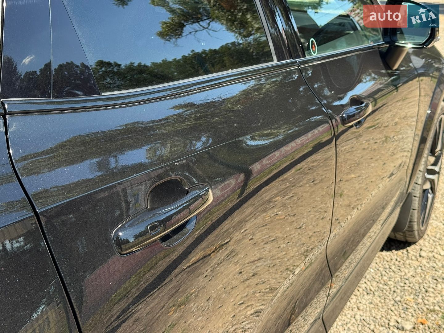 Volvo XC60 2019 VIN LYVBK0DP0LB520006 фото оголошення 17 з 68