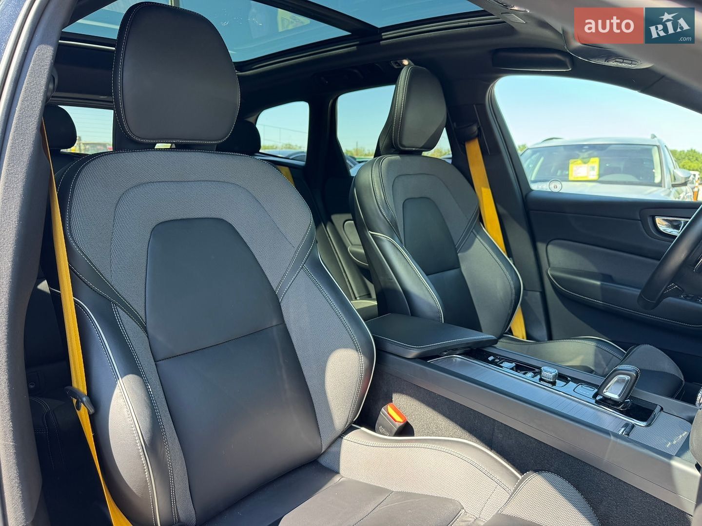 Volvo XC60 2019 VIN LYVBK0DP0LB520006 фото оголошення 21 з 68