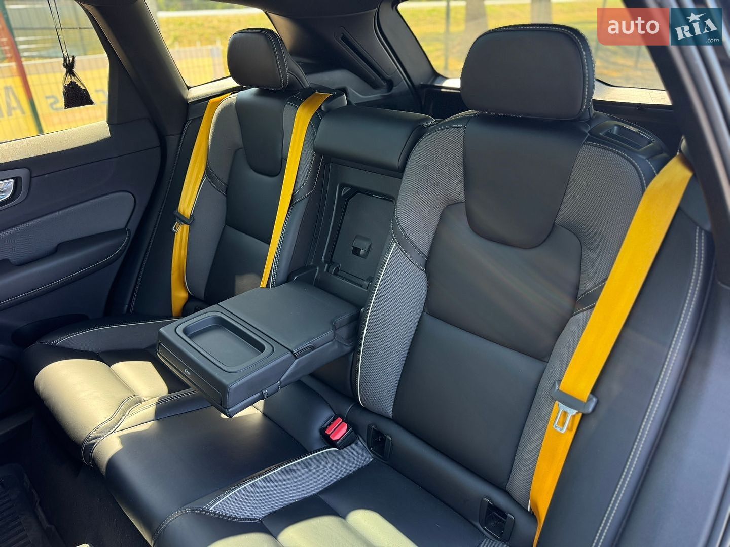 Volvo XC60 2019 VIN LYVBK0DP0LB520006 фото оголошення 52 з 68