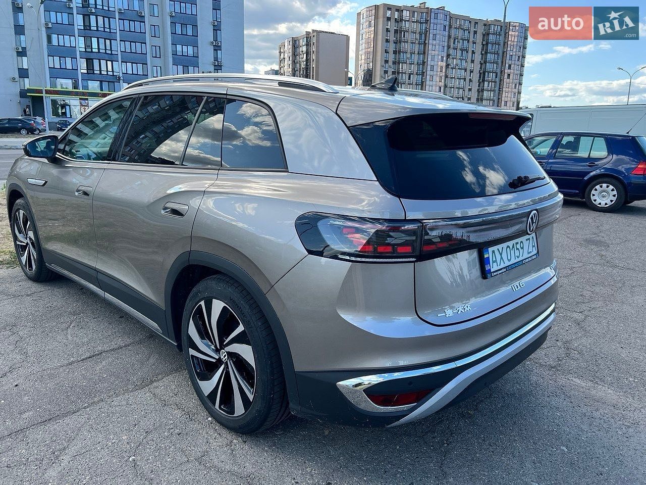 Volkswagen ID.6 Crozz 2022 VIN LFVVB9E79N5168183 фото оголошення 2 з 11