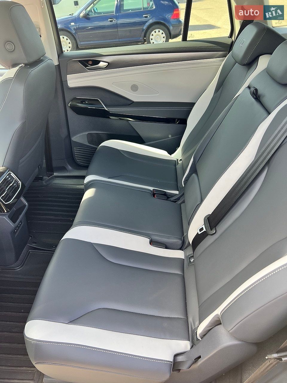 Volkswagen ID.6 Crozz 2022 VIN LFVVB9E79N5168183 фото оголошення 7 з 11