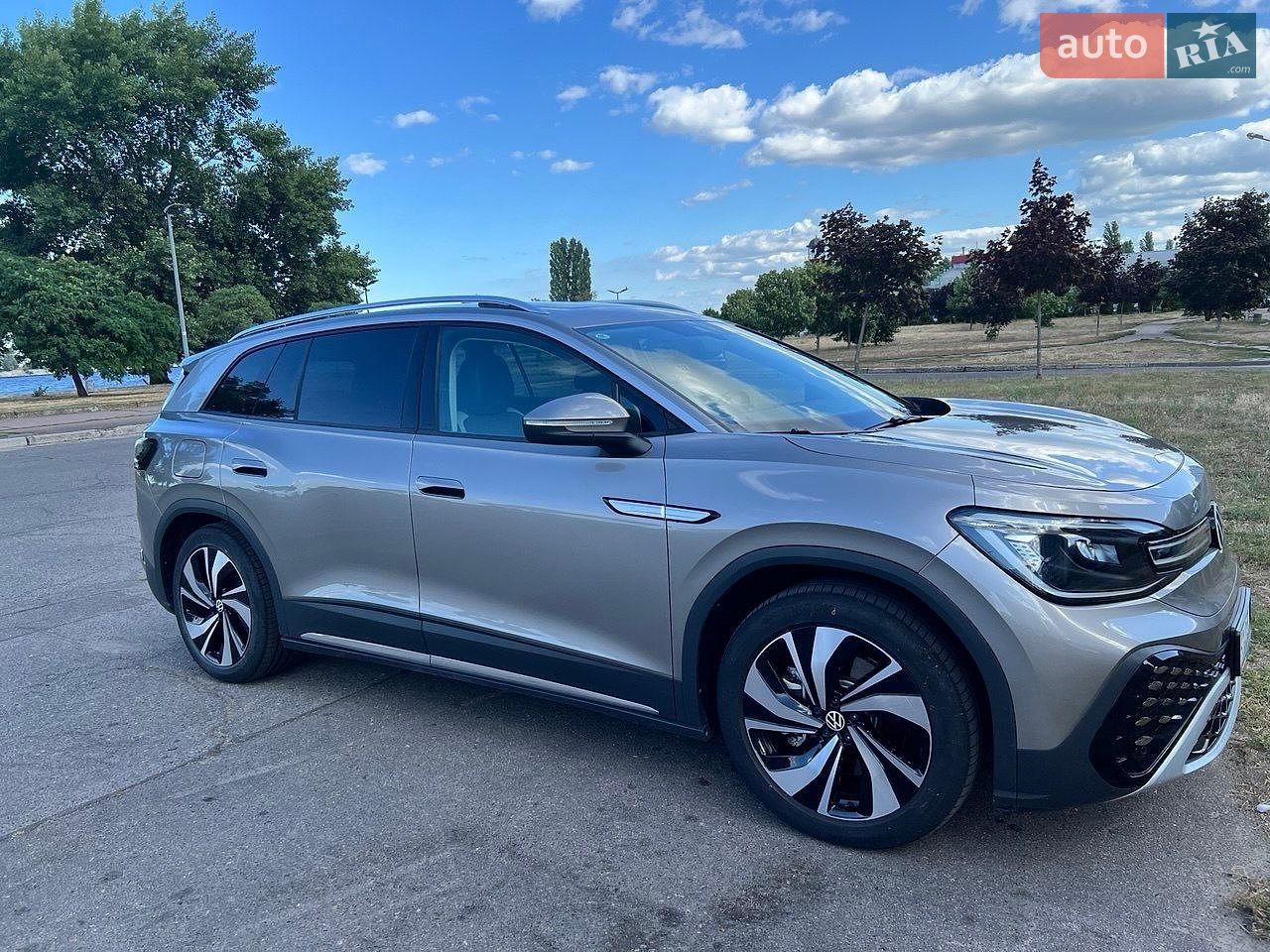 Volkswagen ID.6 Crozz 2022 VIN LFVVB9E79N5168183 фото оголошення 8 з 11