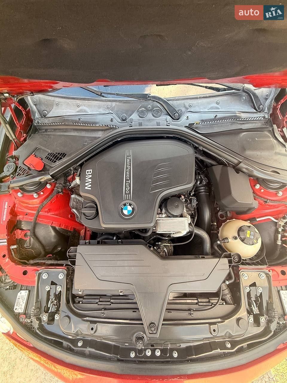 BMW 3 Series 2015 VIN WBA8E1G5XGNT35997 фото оголошення 12 з 15