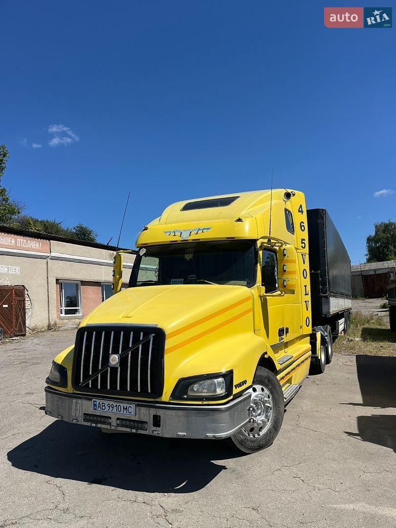 Volvo VNL 670 2002 VIN 4V4NC9GH41N312568 фото оголошення 2 з 29
