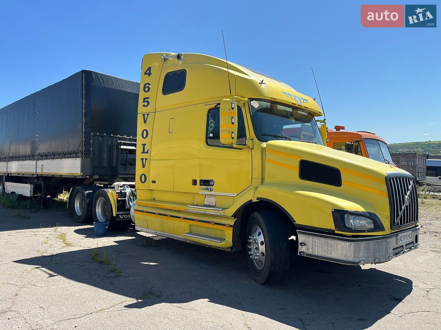 Volvo VNL 670 2002 VIN 4V4NC9GH41N312568 фото оголошення 4 з 29