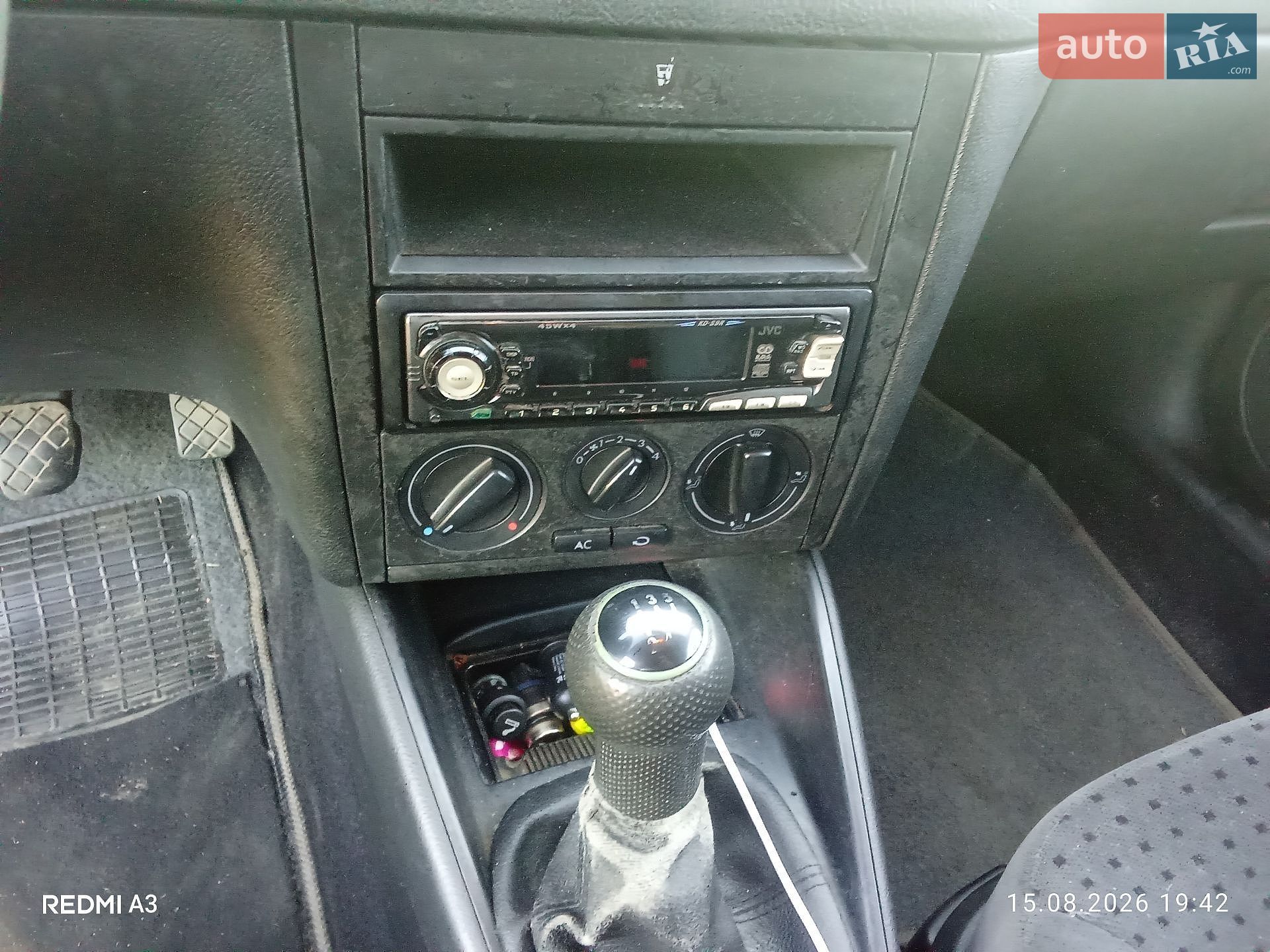 Volkswagen Golf 1999 VIN WVWZZZ1JZYW022704 фото оголошення 9 з 13