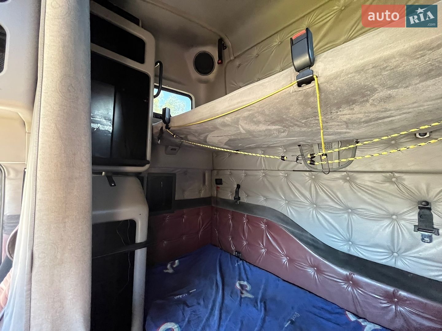 Volvo VNL 670 2002 VIN 4V4NC9GH41N312568 фото оголошення 16 з 29