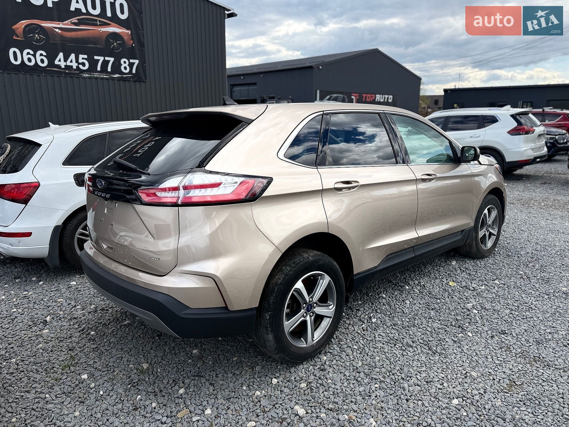 Ford Edge 2021 VIN 2FMPK4J92MBA49343 фото оголошення 8 з 27