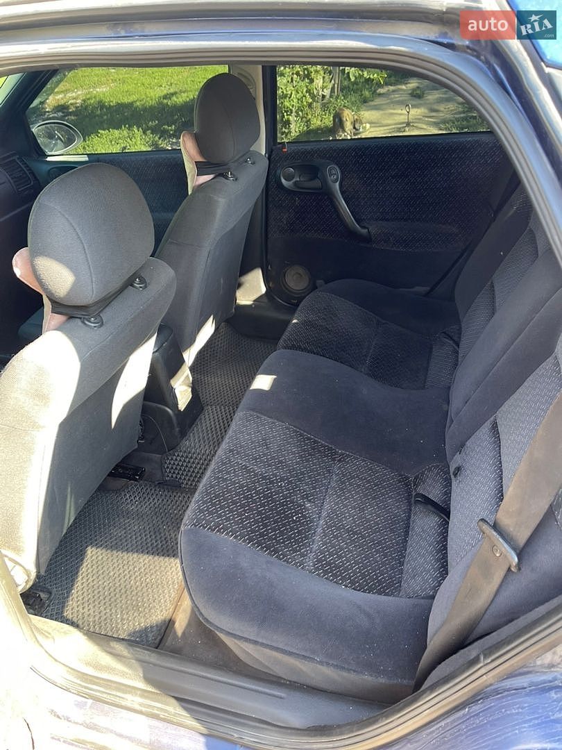 Opel Vectra 1996 VIN W0L000038T7608715 фото оголошення 4 з 8