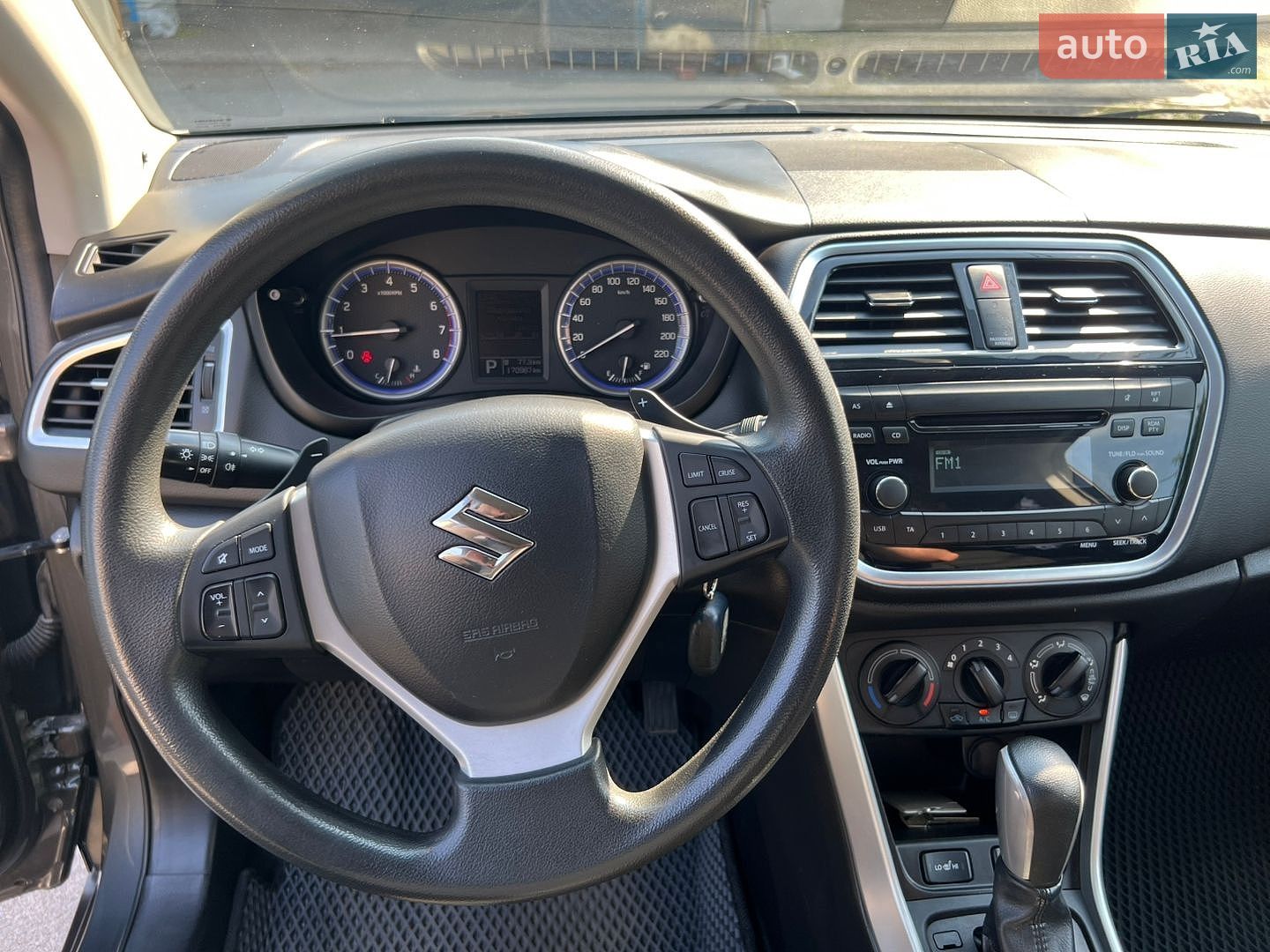Suzuki SX4 2017 VIN TSMJYA22S00529715 фото оголошення 14 з 27