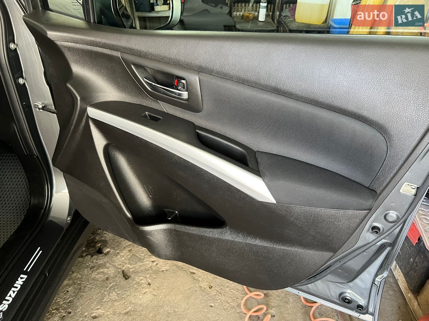 Suzuki SX4 2017 VIN TSMJYA22S00529715 фото оголошення 18 з 27