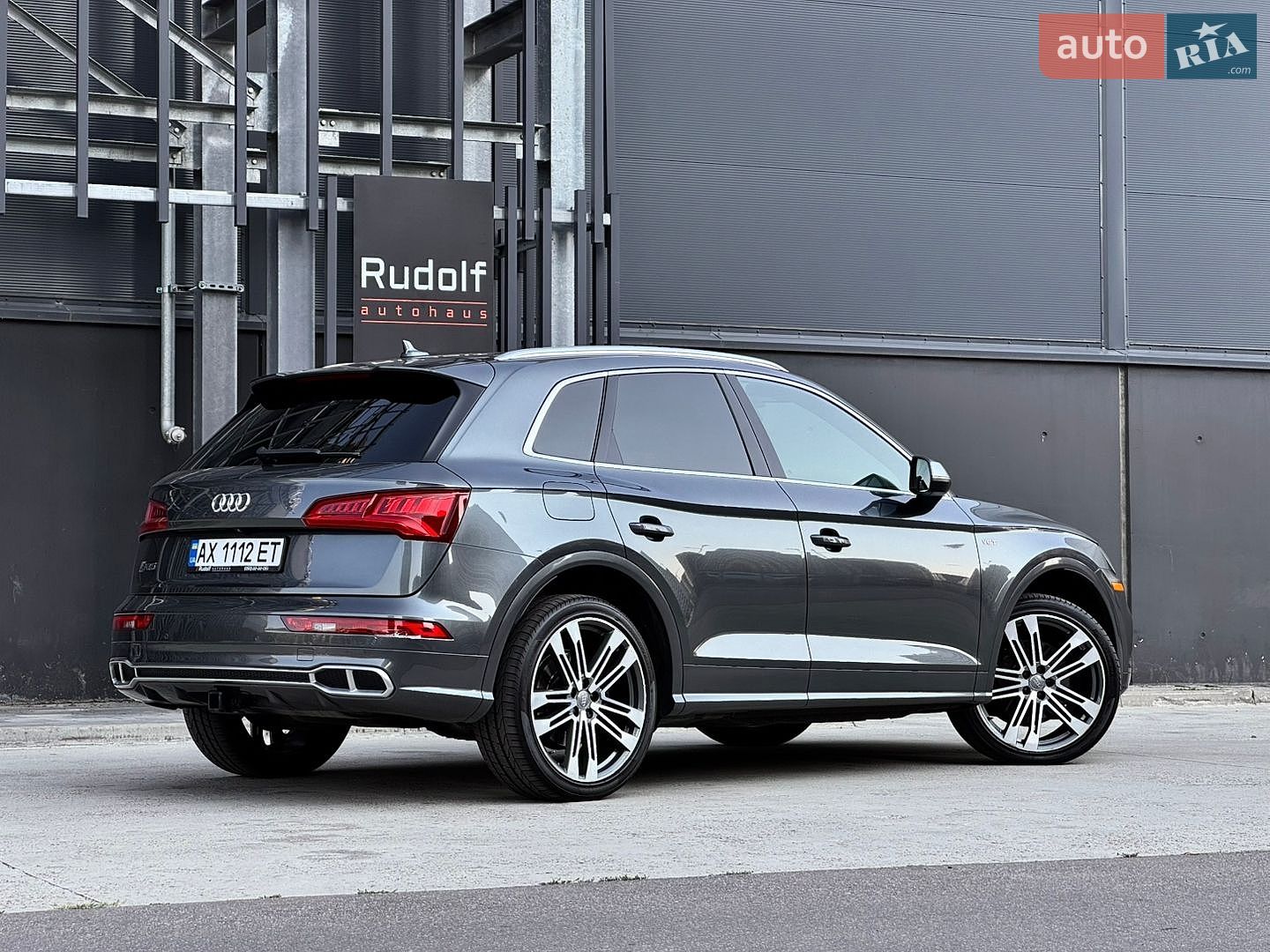 Audi SQ5 2018 VIN WA1A4AFY8J2120897 фото оголошення 5 з 41