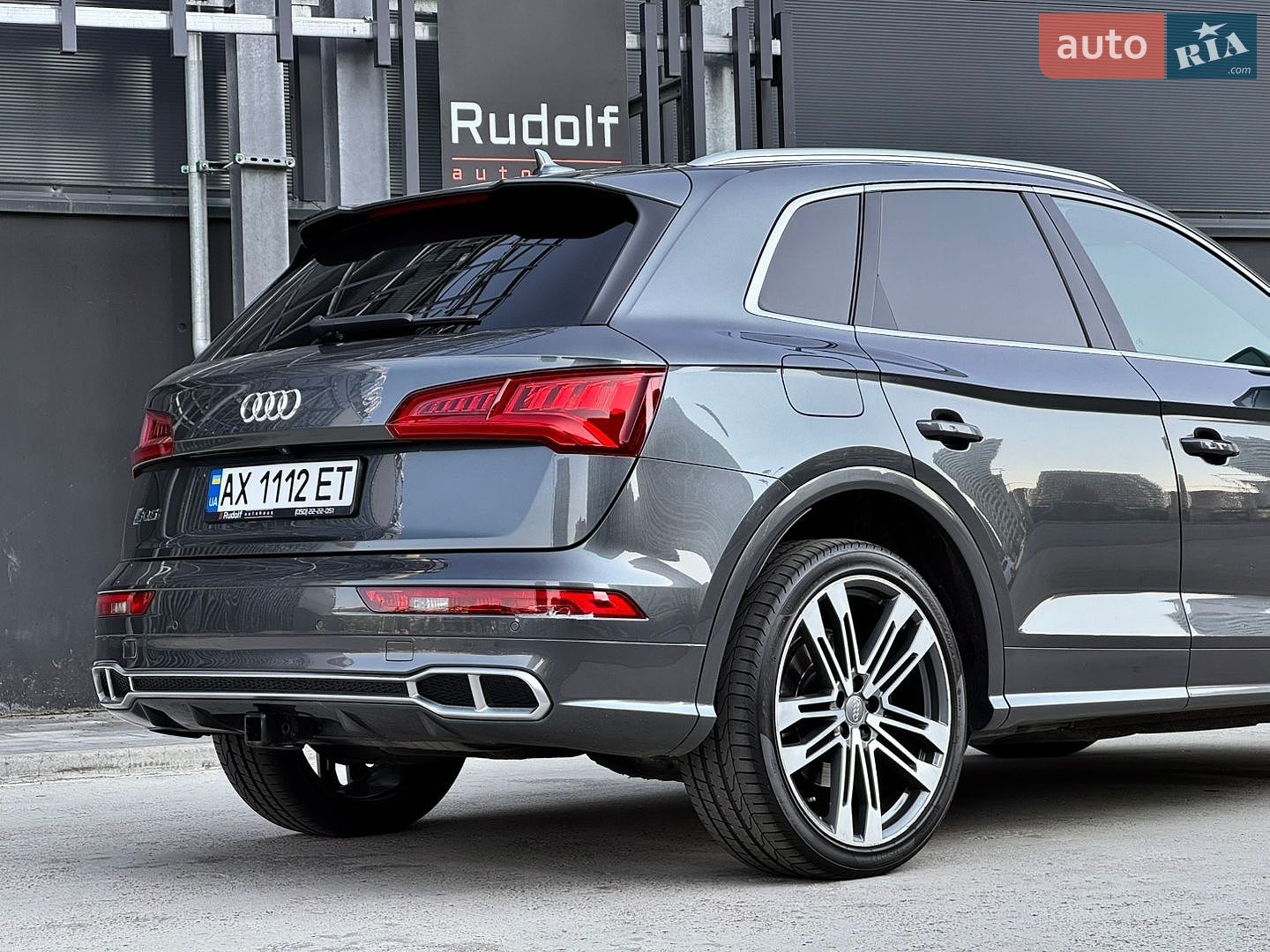 Audi SQ5 2018 VIN WA1A4AFY8J2120897 фото оголошення 6 з 41