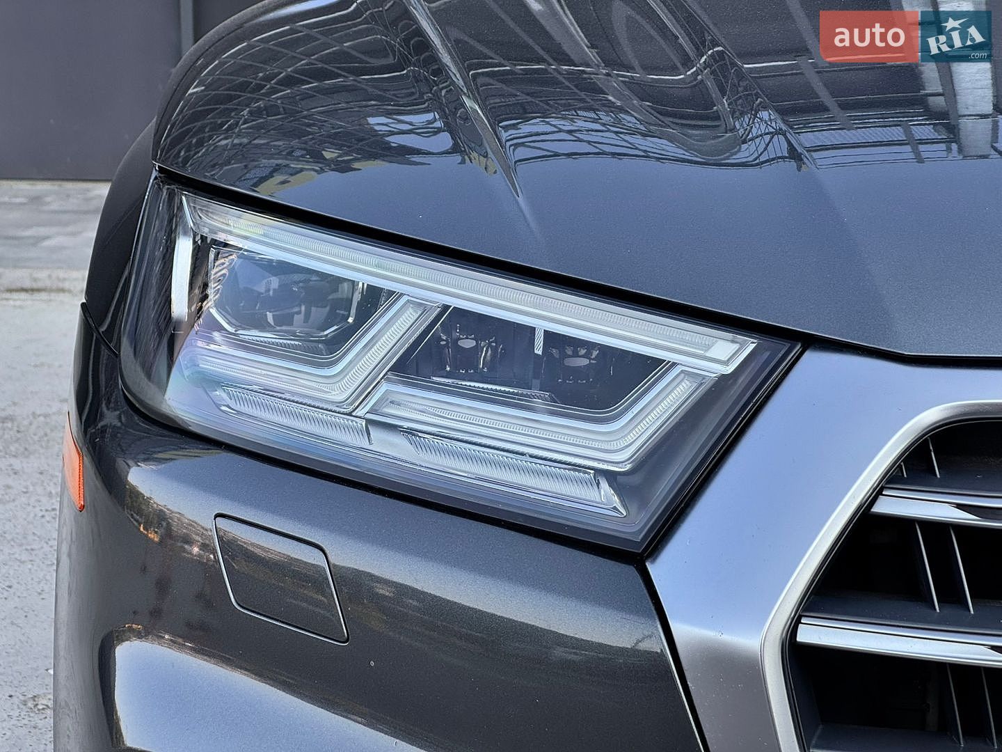Audi SQ5 2018 VIN WA1A4AFY8J2120897 фото оголошення 12 з 41