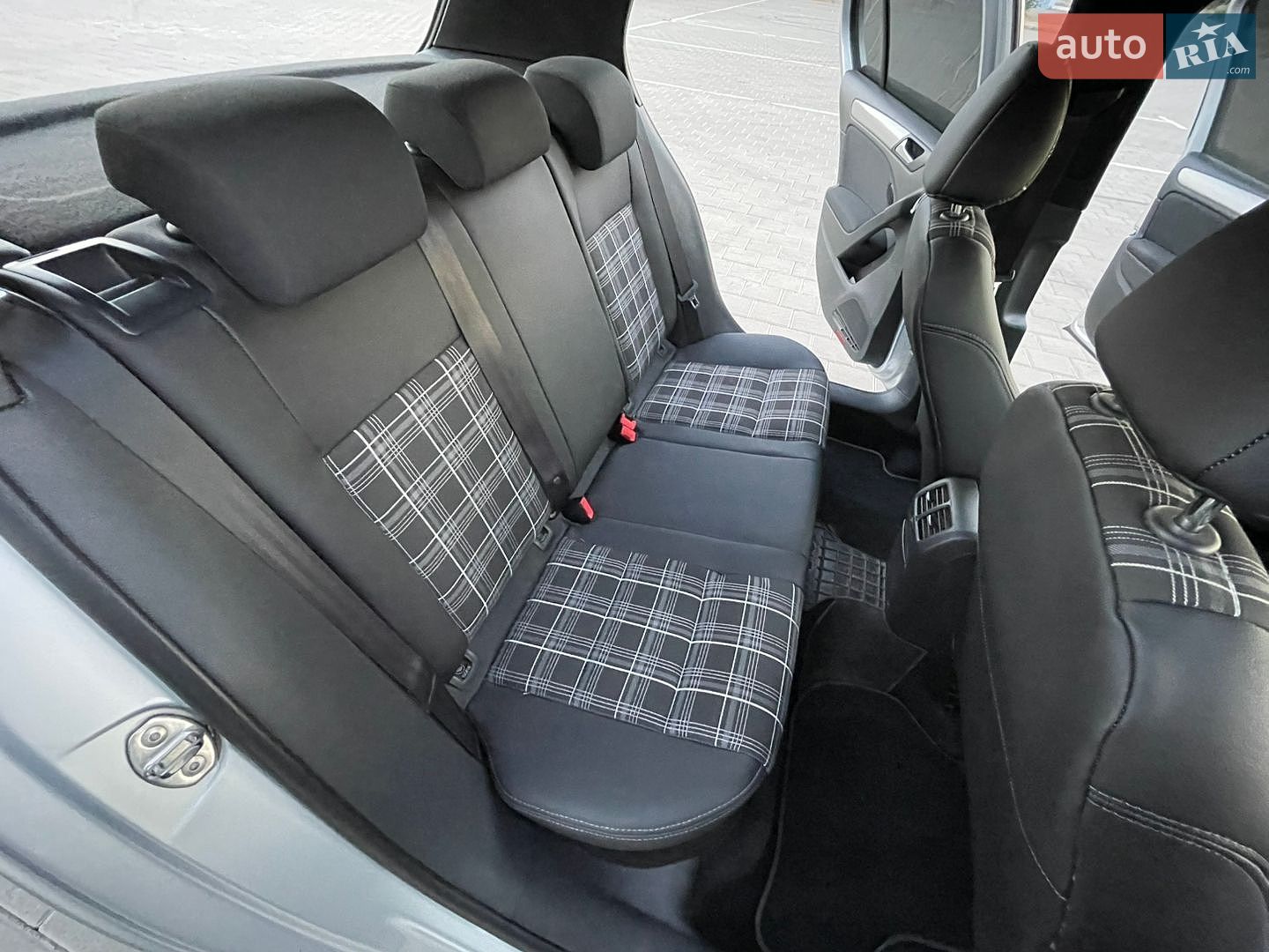 Volkswagen Golf 2011 VIN WVWZZZ1KZCW100043 фото оголошення 29 з 39