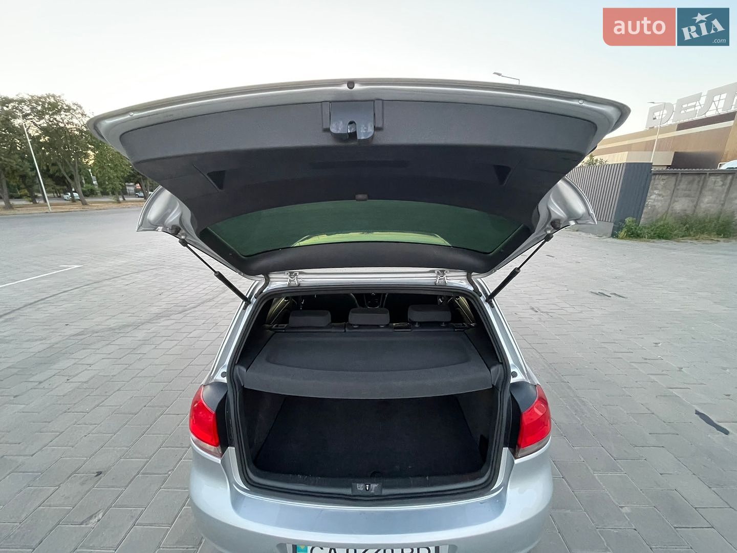 Volkswagen Golf 2011 VIN WVWZZZ1KZCW100043 фото оголошення 34 з 39