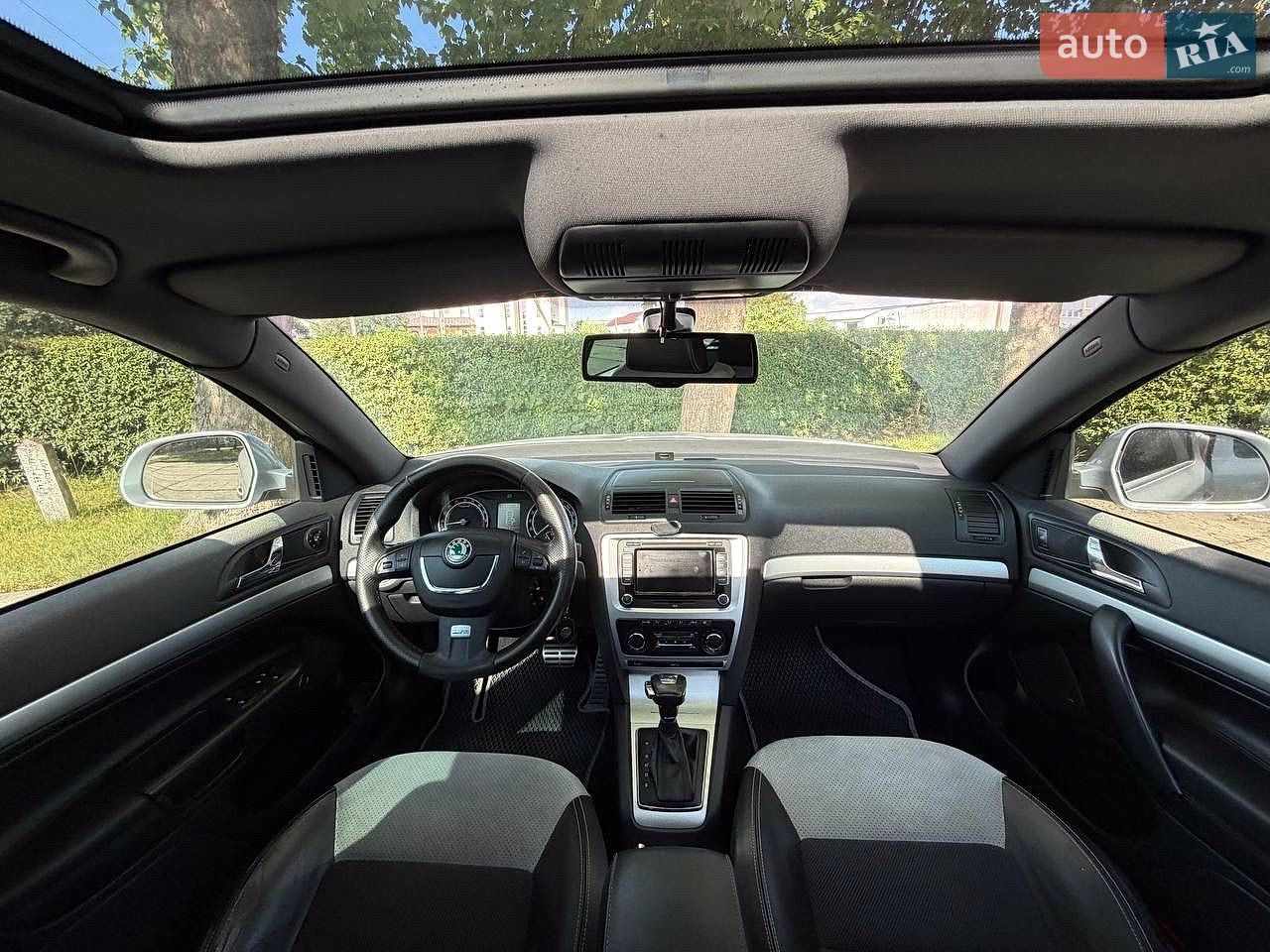 Skoda Octavia 2010 VIN TMBUH61Z8B2056978 фото оголошення 5 з 61
