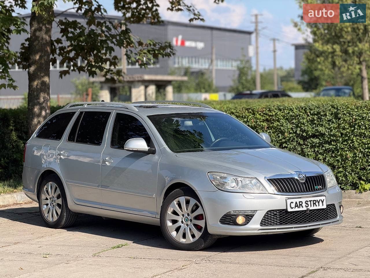 Skoda Octavia 2010 VIN TMBUH61Z8B2056978 фото оголошення 8 з 61