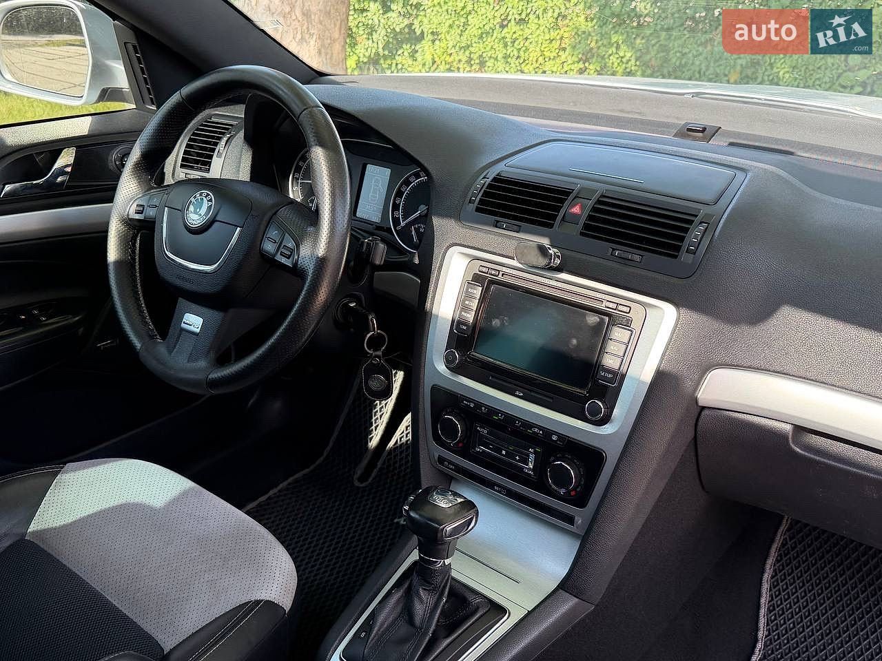 Skoda Octavia 2010 VIN TMBUH61Z8B2056978 фото оголошення 36 з 61