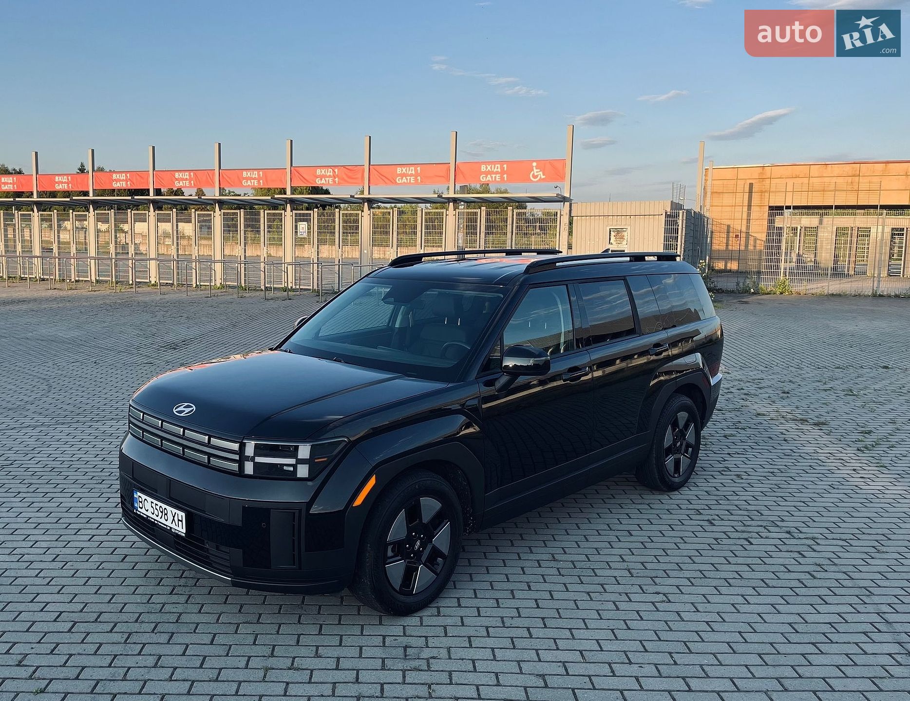 Hyundai Santa FE 2024 VIN 5NMP2DG17SH018125 фото оголошення 8 з 26