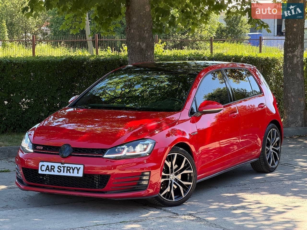 Volkswagen Golf 2013 VIN WVWZZZAUZEW231660 фото оголошення 10 з 76