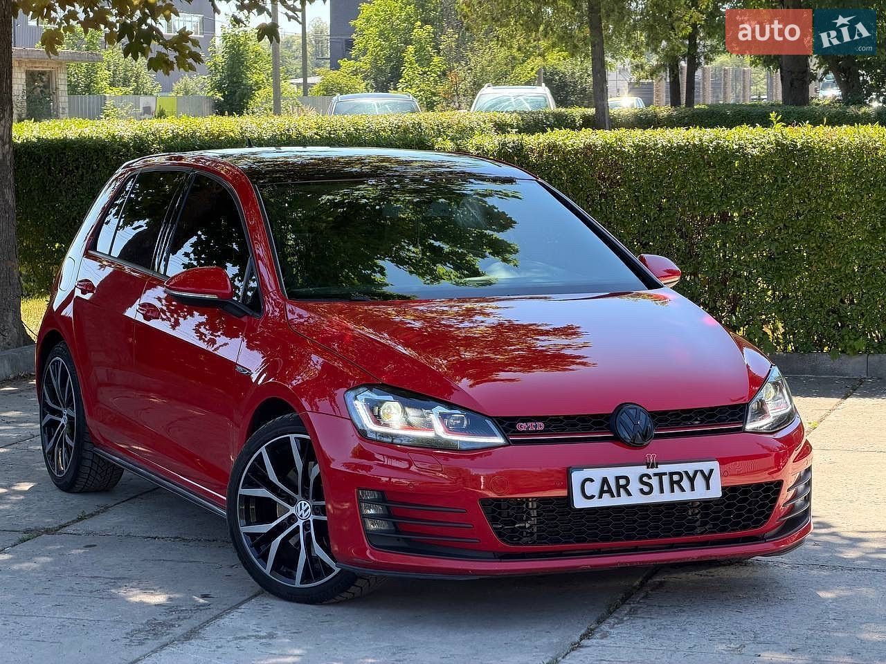 Volkswagen Golf 2013 VIN WVWZZZAUZEW231660 фото оголошення 2 з 76