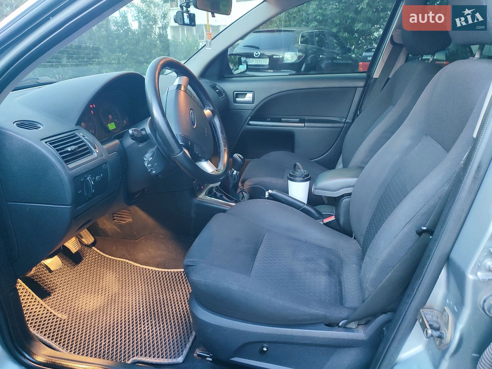 Ford Mondeo 2004 VIN WF0WXXGBBW4A43190 фото оголошення 9 з 17