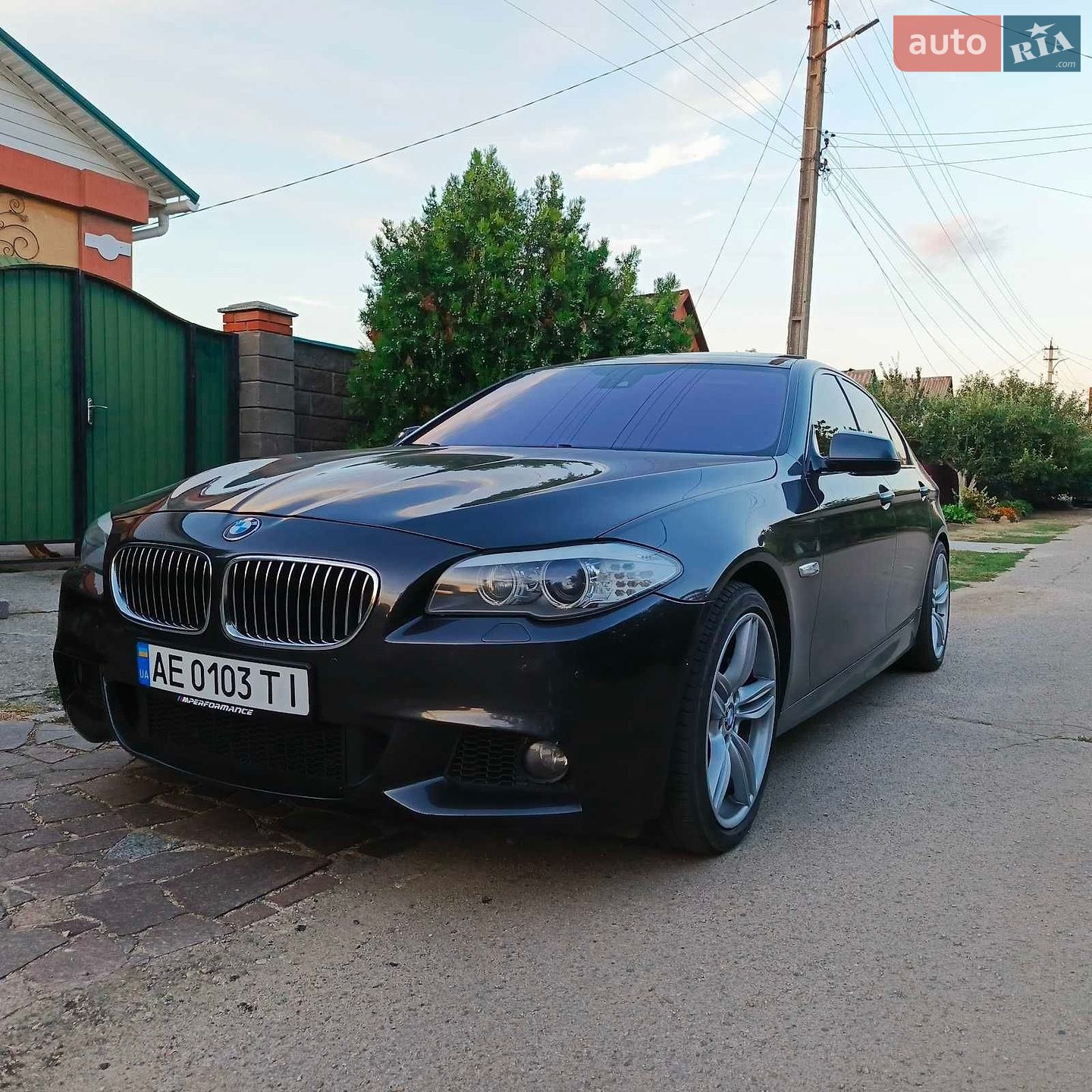 BMW 5 Series 2012 VIN WBAFU7C58CDU61049 фото оголошення 5 з 39