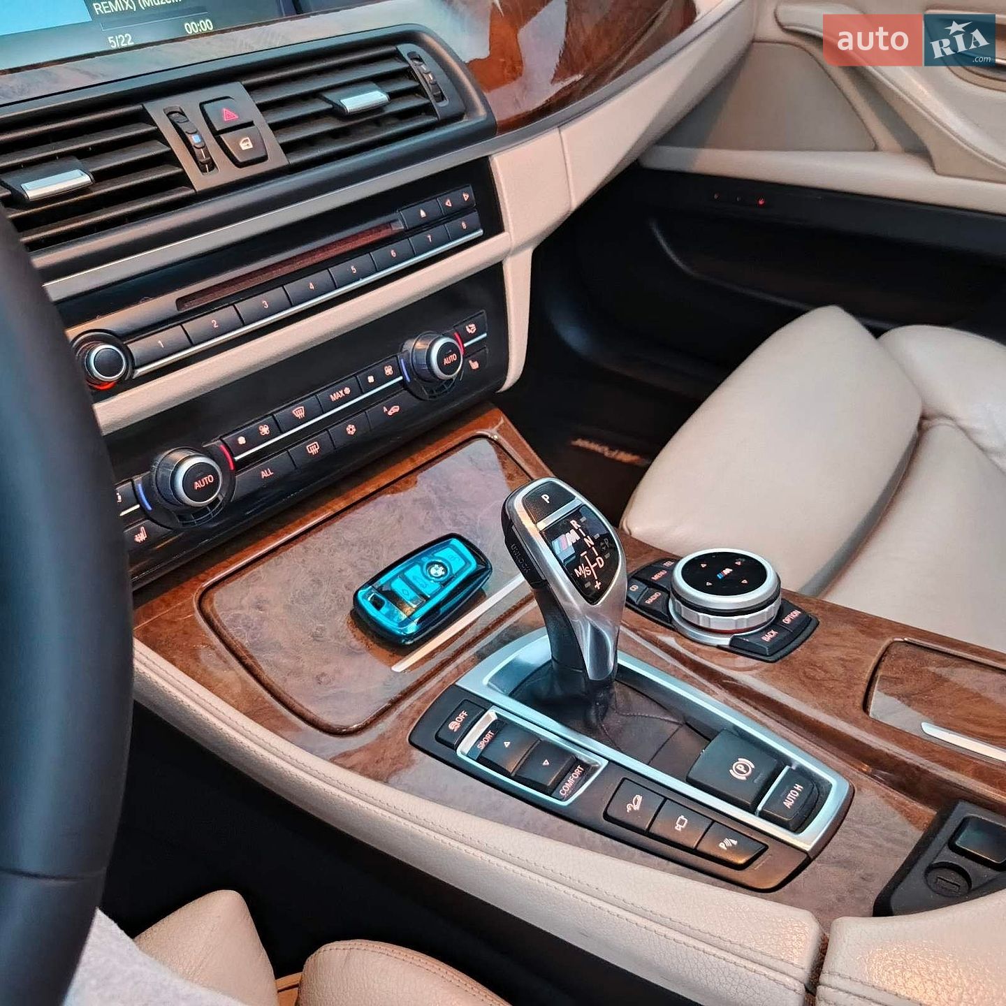 BMW 5 Series 2012 VIN WBAFU7C58CDU61049 фото оголошення 5 з 7