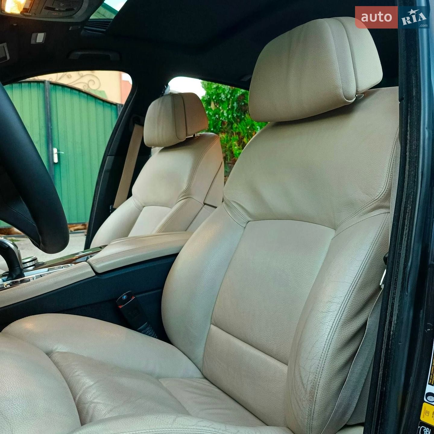 BMW 5 Series 2012 VIN WBAFU7C58CDU61049 фото оголошення 17 з 39