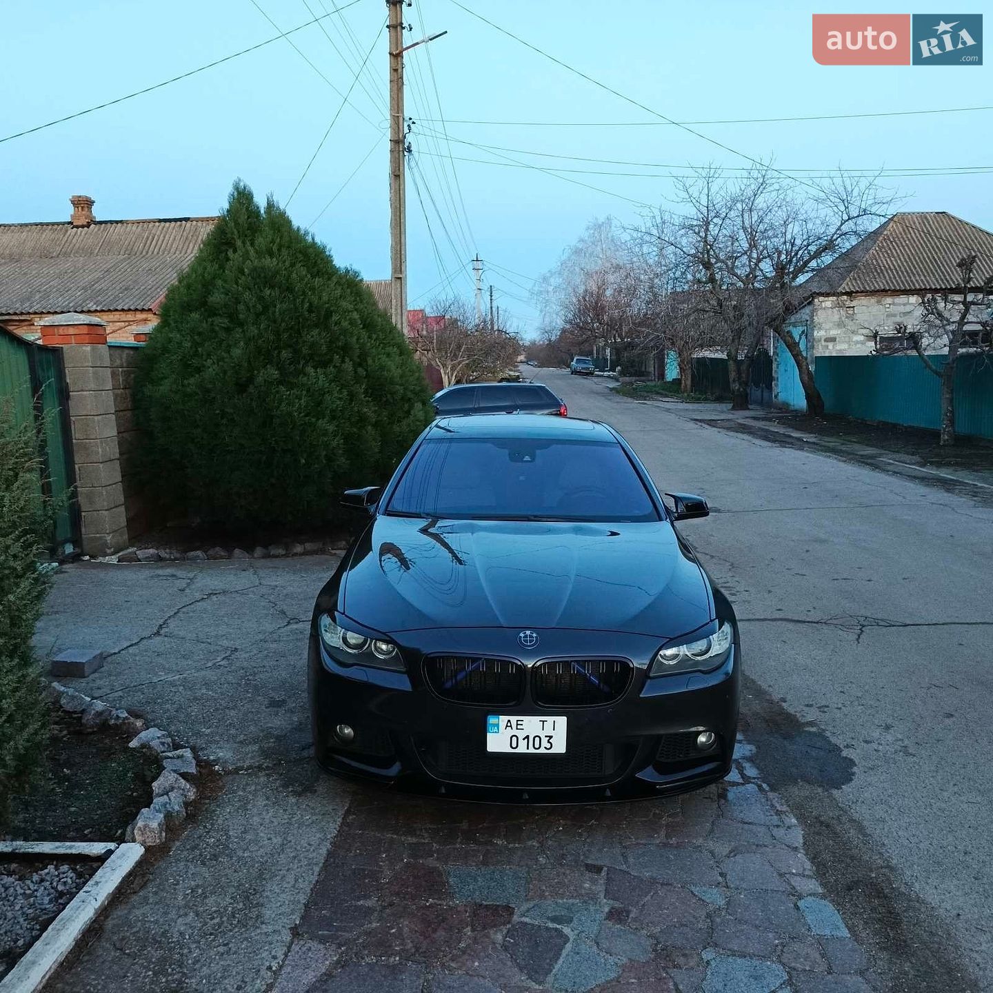 BMW 5 Series 2012 VIN WBAFU7C58CDU61049 фото оголошення 30 з 39