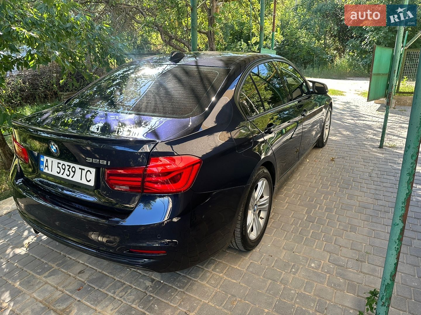 BMW 3 Series 2016 VIN WBA8E3G53GNU01401 фото оголошення 13 з 45
