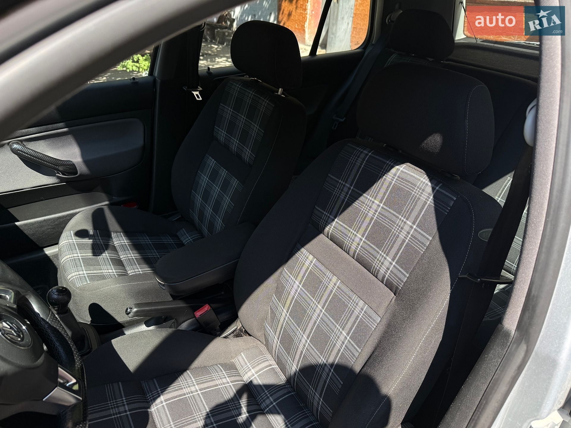 Volkswagen Golf 2003 VIN WVWZZZ1JZ3W526772 фото оголошення 5 з 15
