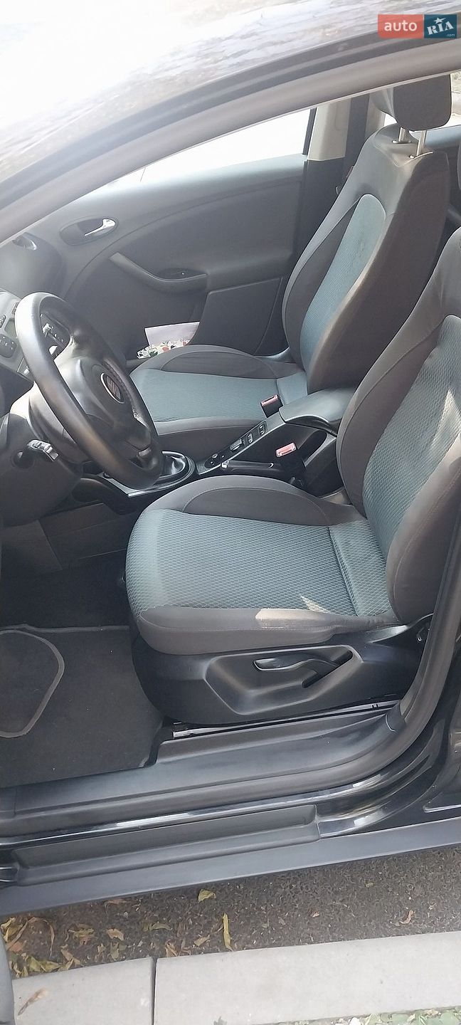 SEAT Toledo 2008 VIN VSSZZZ5PZ8Z000374 фото оголошення 8 з 30