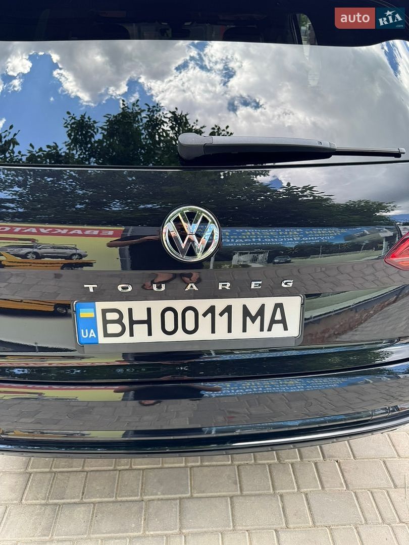 Volkswagen Touareg 2018 VIN WVGZZZCRZKD021924 фото оголошення 6 з 29